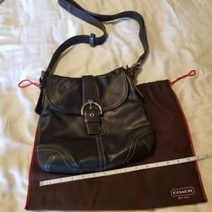 Classic Coach shoulder/crossbody